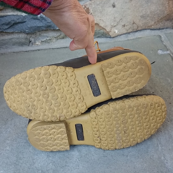 L.L.Bean thinsulate duck boots - Picture 6 of 8